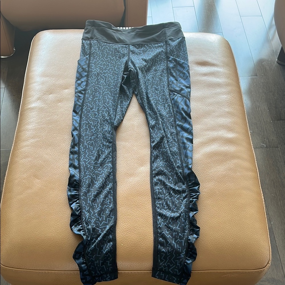 Lululemon patterned leggings